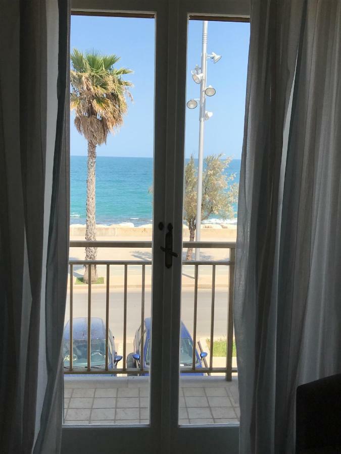 Intero Appartamento " Sea Breeze" Mola di Bari Εξωτερικό φωτογραφία